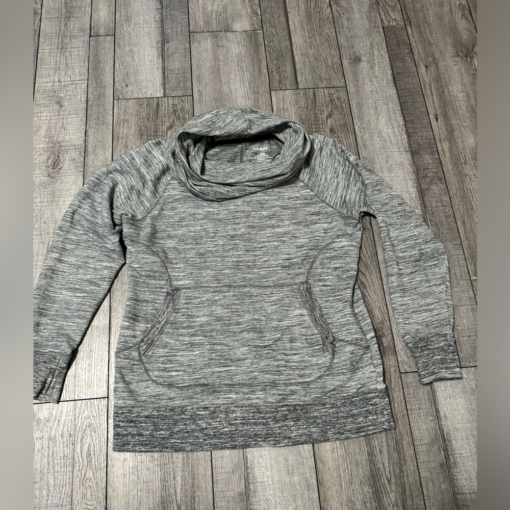 Women’s Heathered Gray LLBean Cowl Neck Pullover Size Large
